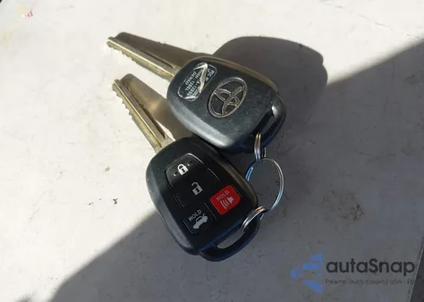 2015 Toyota Corolla Le/Le Plus/Le Premium из США, поврежденный, VIN 5YFBURHE2FP329542